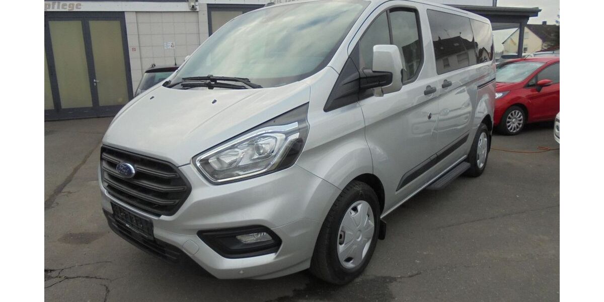 Ford Transit Custom 62.100 km 26.400 &euro; Nürnberg 90431