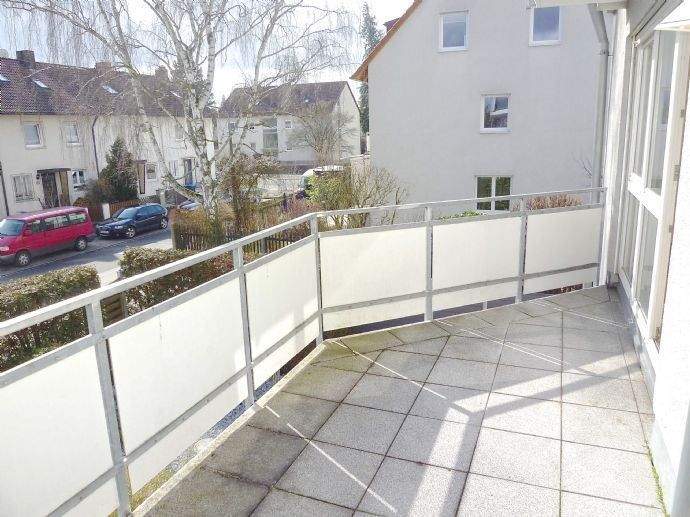 Etagenwohnung Nürnberg Eibach - 3 Zimmer, 98 m&sup2;, 1.300&euro; | Angebot:25695527