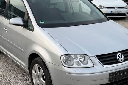 VW Touran 234.000 km 2.850 &euro; Grosshabersdorf 90613