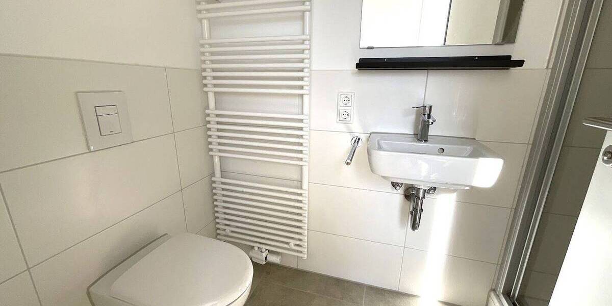 Etagenwohnung Nürnberg Schweinau - 4 Zimmer, 94 m&sup2;, 1.439&euro; | Angebot:26806552