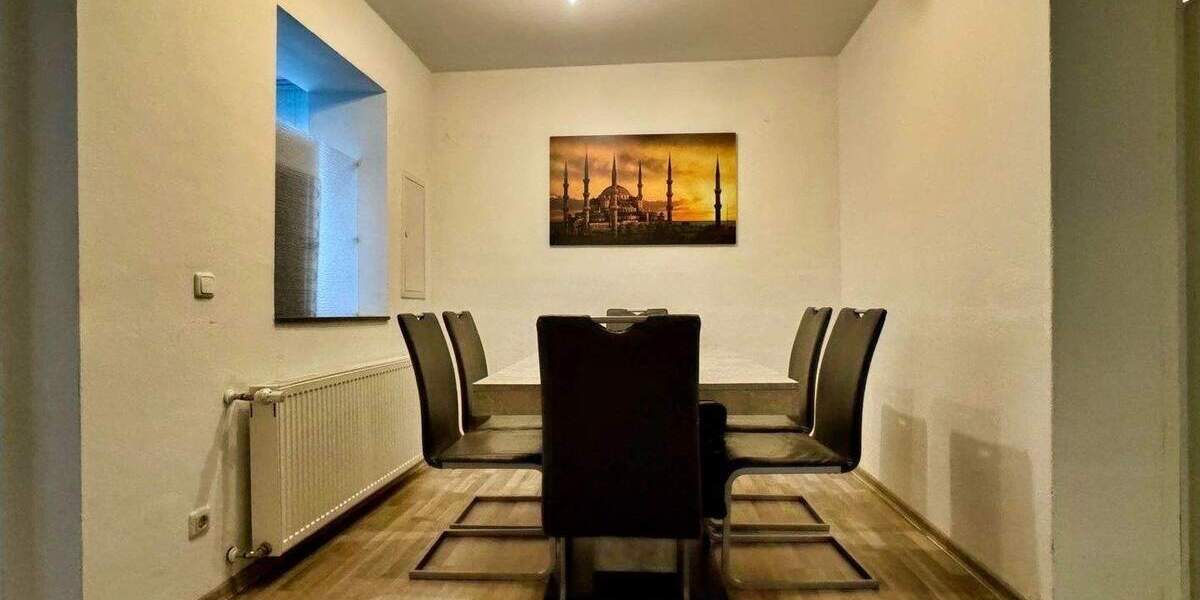Etagenwohnung Fürth Dambach - 6 Zimmer, 158 m&sup2;, 399.000&euro; | Angebot:25671105