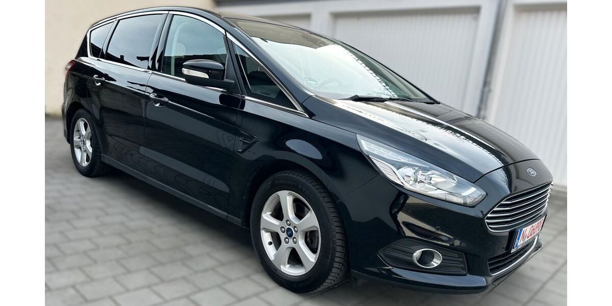 Ford S-Max 135.000 km 12.900 &euro; Nürnberg 90431