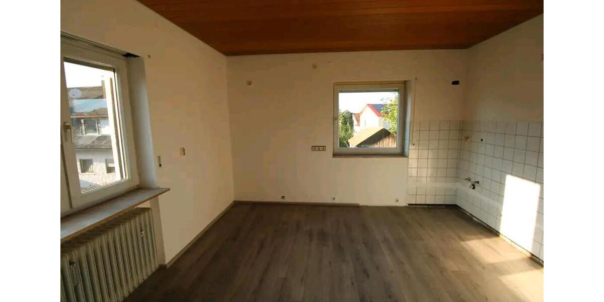 Terrassenwohnung Pyrbaum - 3 Zimmer, 98 m&sup2;, 1.150&euro; | Angebot:26551193