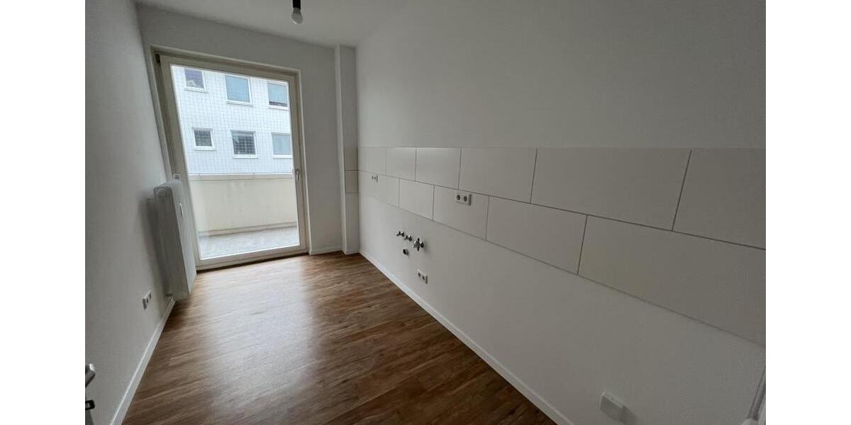 Etagenwohnung Nürnberg - 3 Zimmer, 87 m&sup2;, 1.045&euro; | Angebot:25792411
