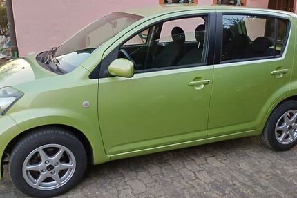 Daihatsu Sirion 160.000 km 2.399 &euro; Neustadt a.d.Aisch 91413