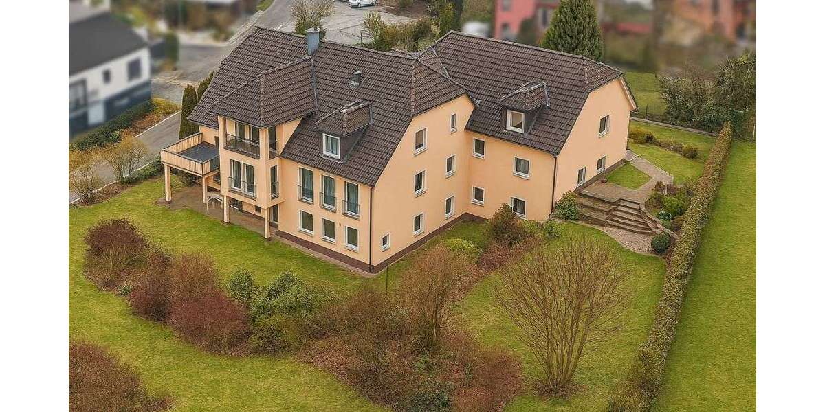 Einfamilienhaus Neustadt an der Aisch - 9 Zimmer, 353 m&sup2;, 935.000&euro; | Angebot:24796326