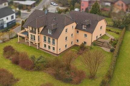 Haus Neustadt an der Aisch - 9 Zimmer, 353 m&sup2;, 935.000&euro; | Angebot:24796326