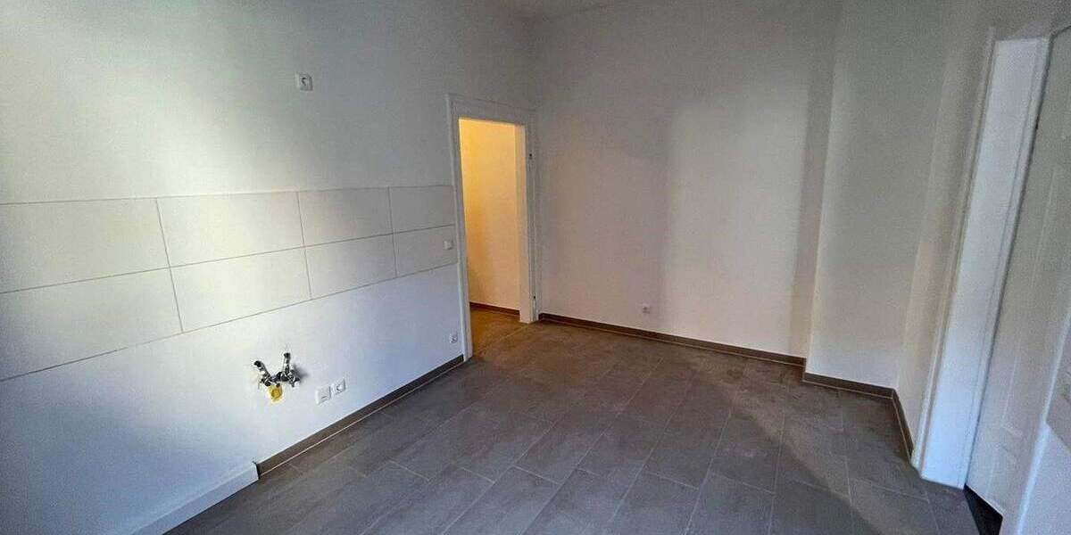 Etagenwohnung Fürth Innenstadt - 3 Zimmer, 83 m&sup2;, 840&euro; | Angebot:25731867