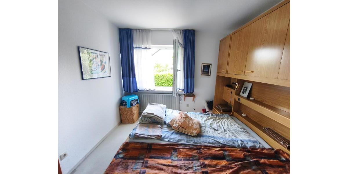 Einfamilienhaus mit Doppelgarage, Carport und großem Garten - Einfamilienhaus Weisendorf | Angebot:27651236