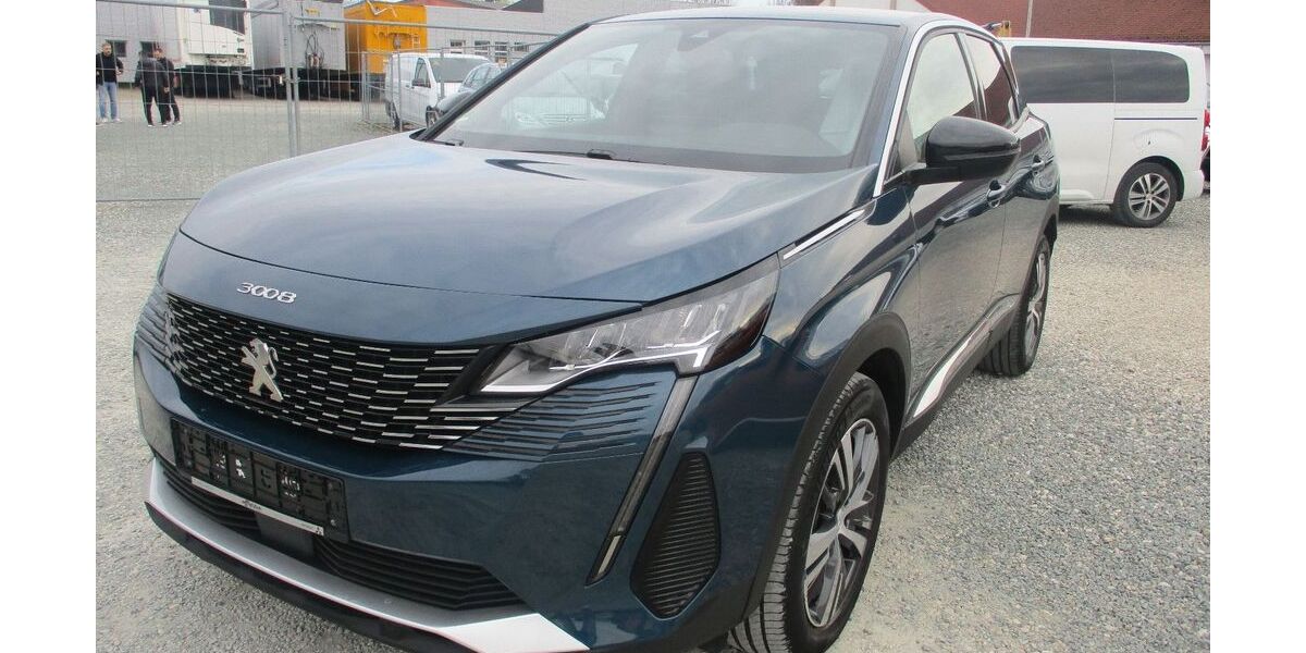 Peugeot 3008 32.000 km 16.999 &euro; Nürnberg 90431
