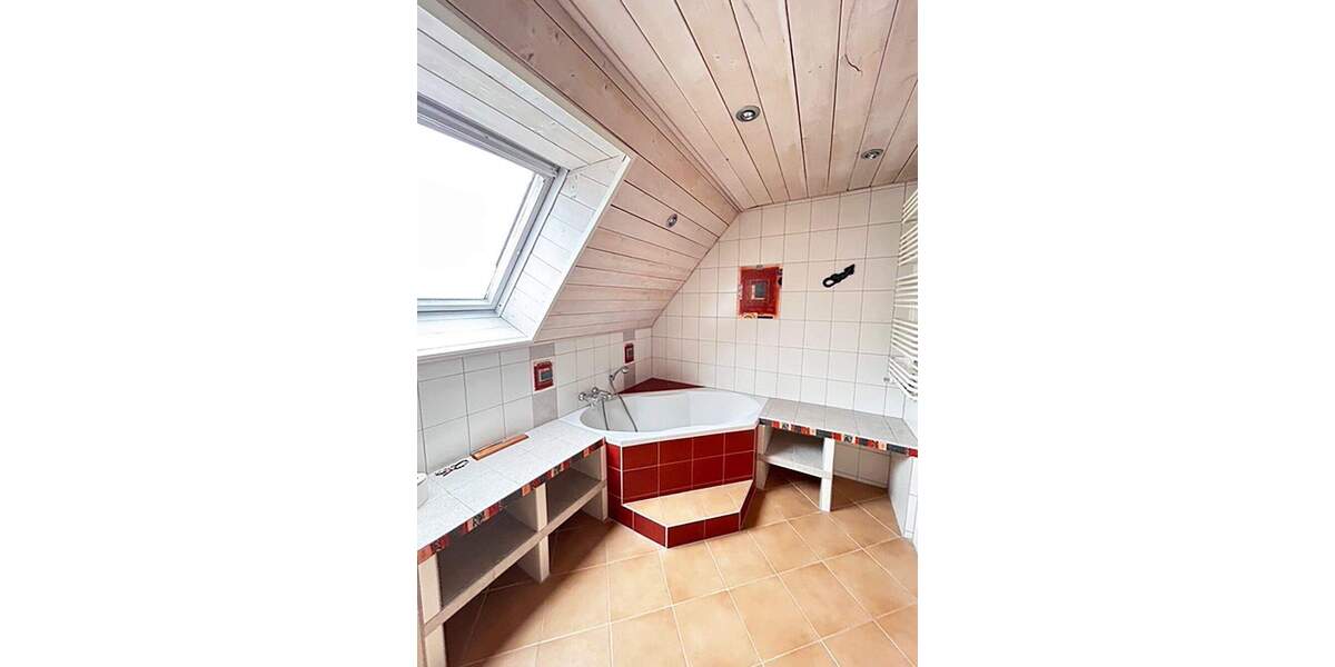 Einfamilienhaus Burgthann / Unterferrieden Unterferrieden - 4 Zimmer, 177 m&sup2;, 330.000&euro; | Angebot:25937541