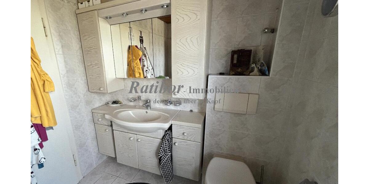 Geräumiges Einfamilienhaus mit Garage und Blick ins Grüne in Roth - Einfamilienhaus Roth | Angebot:25839080