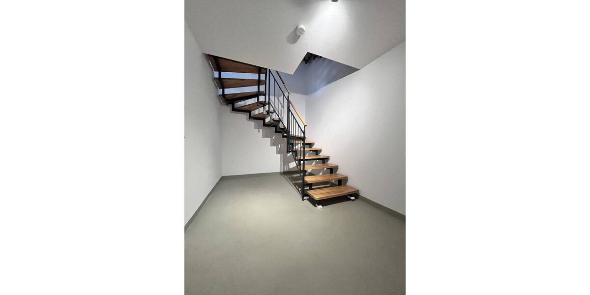 Reihenmittelhaus Fürth Stadeln - 5 Zimmer, 157 m&sup2;, 790.000&euro; | Angebot:26029195