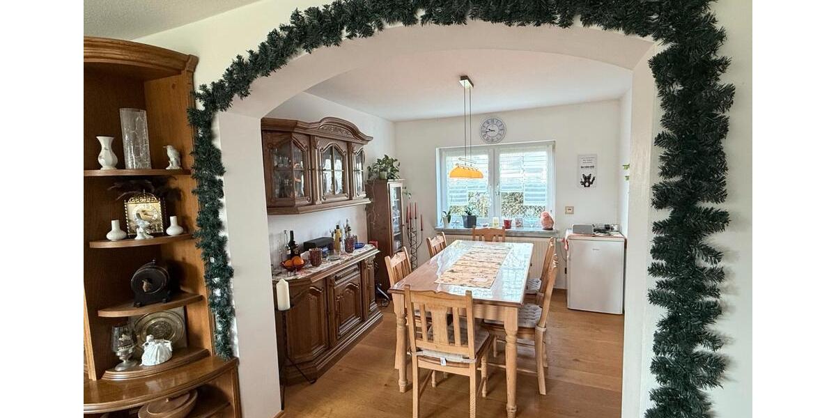 Einfamilienhaus Pyrbaum - 8 Zimmer, 238 m&sup2;, 695.000&euro; | Angebot:25993950