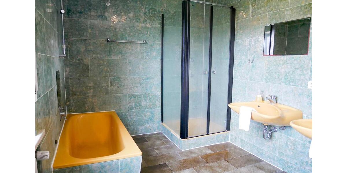 Einfamilienhaus Möhrendorf - 6 Zimmer, 170 m&sup2;, 230&euro; | Angebot:25961830