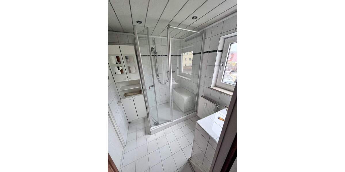 Etagenwohnung Forchheim Burk - 3 Zimmer, 100 m&sup2;, 950&euro; | Angebot:25742937