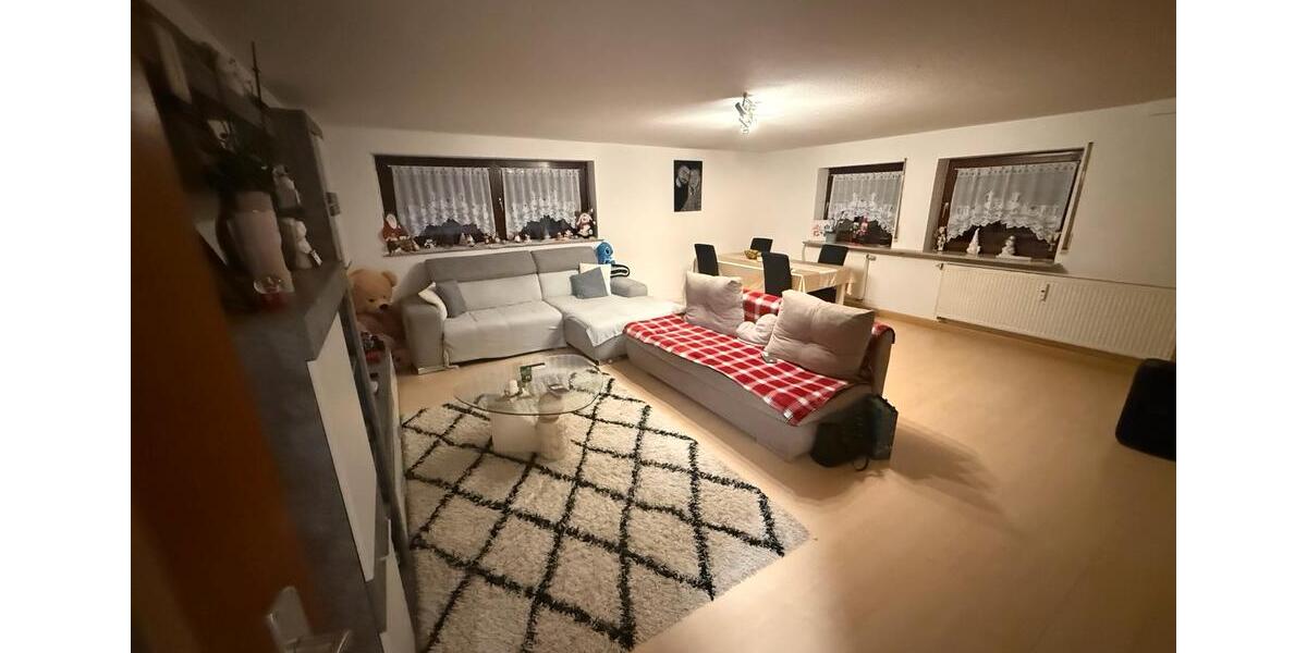 Etagenwohnung Cadolzburg - 2.5 Zimmer, 55 m&sup2;, 780&euro; | Angebot:25657040