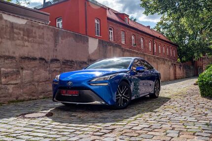 Toyota Mirai 25.000 km 14.500 &euro; Haag 91126