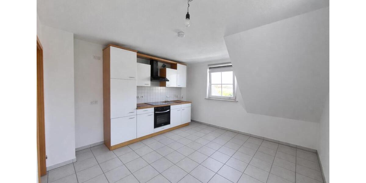 Dachgeschoßwohnung Fürth Atzenhof - 2.5 Zimmer, 69 m&sup2;, 890&euro; | Angebot:25944302
