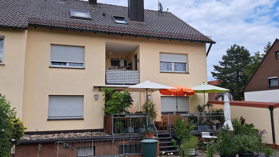 Etagenwohnung Fürth Eigenes Heim - 3 Zimmer, 82 m&sup2;, 850&euro; | Angebot:26440987