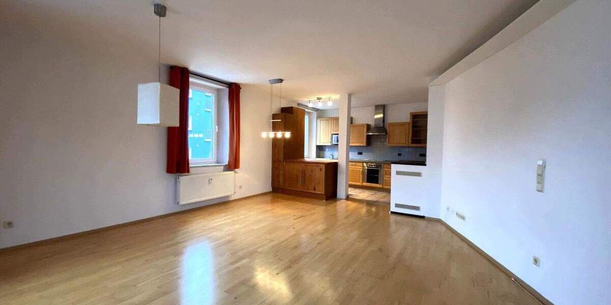 Etagenwohnung Nürnberg Mögeldorf - 4 Zimmer, 108 m&sup2;, 375.000&euro; | Angebot:25734063