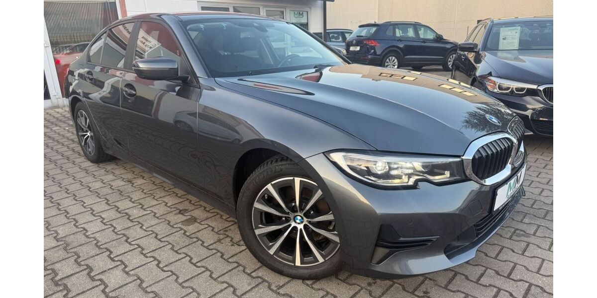 BMW 318 104.000 km 23.990 &euro; Cadolzburg 90556