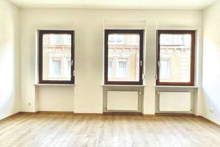 Wohnung Nürnberg Glockenhof - 3 Zimmer, 80 m&sup2;, 995&euro; | Angebot:26616679