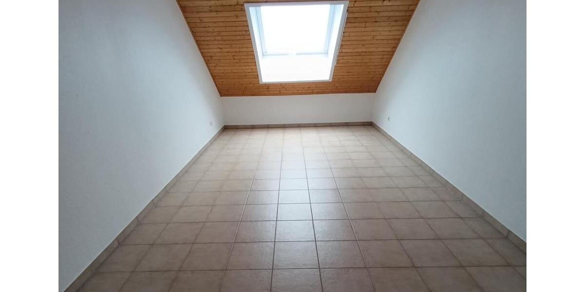 Etagenwohnung Igensdorf - 5 Zimmer, 135 m&sup2;, 1.190&euro; | Angebot:26612657