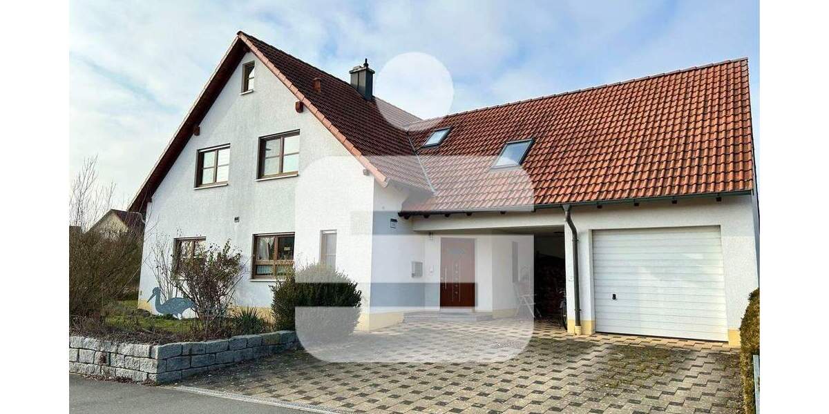 Einfamilienhaus Höchstadt - 7 Zimmer, 160 m&sup2;, 689.000&euro; | Angebot:25671221