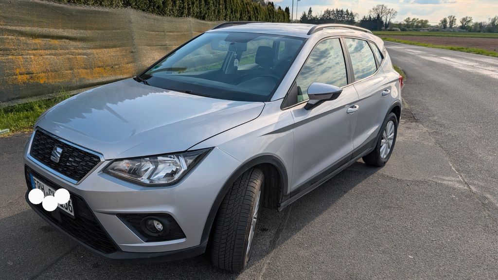 Seat Arona 44.800 km 13.900 &euro; Adelsdorf 91325