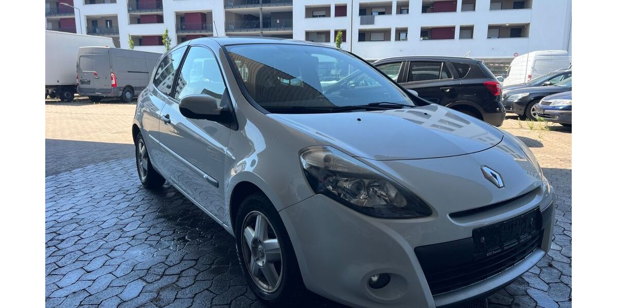 Renault Clio 178.000 km 1.750 &euro; Nürnberg 90439