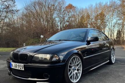 BMW 325 304.700 km 7.990 &euro; Nürnberg 90480