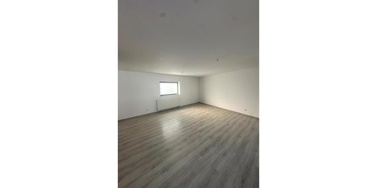 Maisonettenwohnung Cadolzburg - 4 Zimmer, 109 m&sup2;, 1.400&euro; | Angebot:25900579