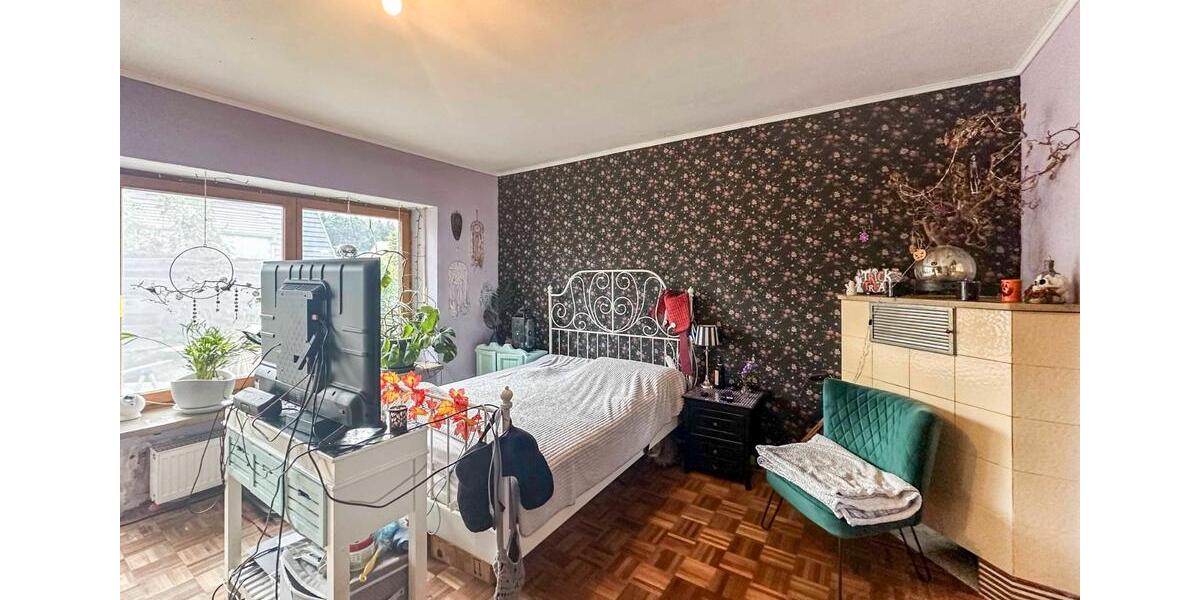 Einfamilienhaus Büchenbach - 8 Zimmer, 238 m&sup2;, 450.000&euro; | Angebot:26003419