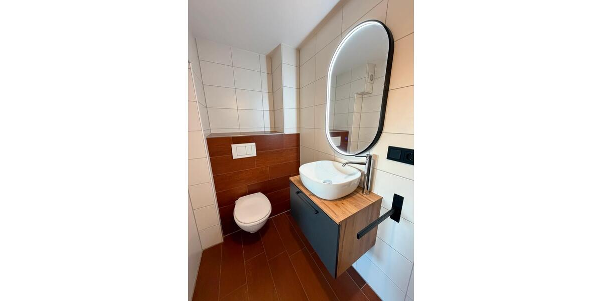 Dachgeschoßwohnung Windsbach - 2 Zimmer, 61 m&sup2;, 850&euro; | Angebot:25947998