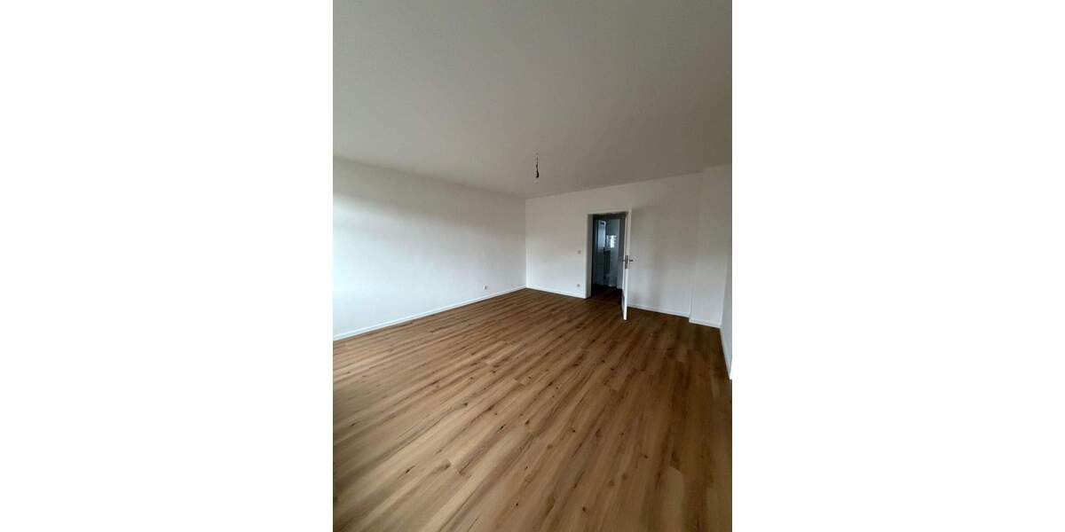Etagenwohnung Fürth Südstadt - 3 Zimmer, 78 m&sup2;, 975&euro; | Angebot:26016540