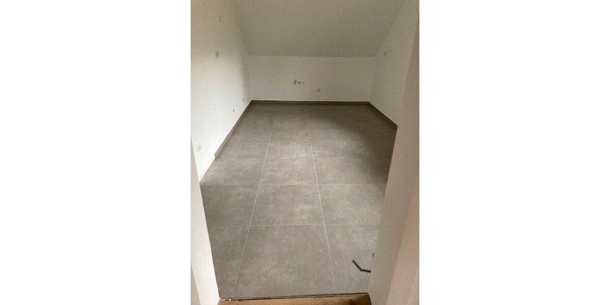 Dachgeschoßwohnung Altdorf bei Nürnberg - 3 Zimmer, 80 m&sup2;, 930&euro; | Angebot:26630189