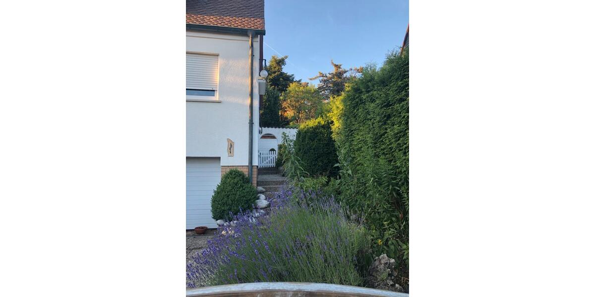 Einfamilienhaus Nürnberg Schnepfenreuth - 4 Zimmer, 140 m&sup2;, 639.999&euro; | Angebot:25599768