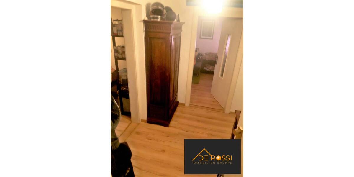 Etagenwohnung Fürth Innenstadt - 3 Zimmer, 74 m&sup2;, 880&euro; | Angebot:26572544