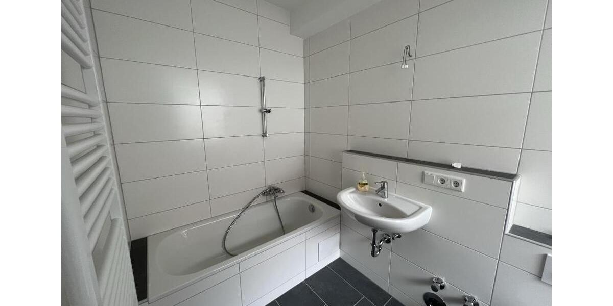 Etagenwohnung Nürnberg - 3 Zimmer, 87 m&sup2;, 1.045&euro; | Angebot:25792411