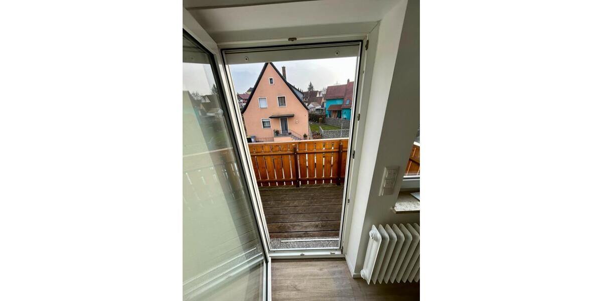 Dachgeschoßwohnung Forchheim - 3 Zimmer, 60 m&sup2;, 800&euro; | Angebot:25209886