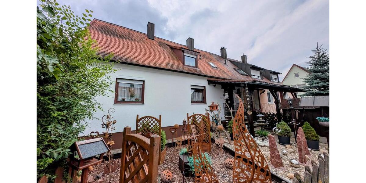 Doppelhaushälfte Erlangen Alterlangen - 5 Zimmer, 130 m&sup2;, 499.000&euro; | Angebot:25017177