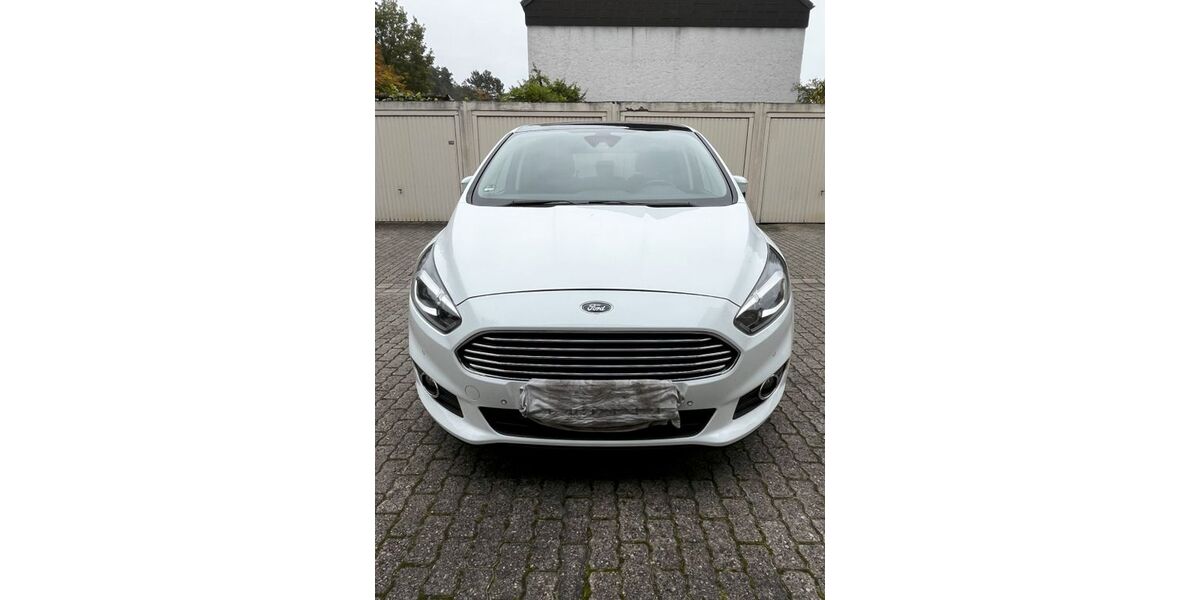 Ford S-Max 195.000 km 11.200 &euro; Nürnberg 90453
