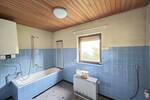 Mehrfamilienhaus, Wohnhaus Erlangen / Frauenaurach Frauenaurach - 8 Zimmer, 236 m&sup2;, 287.000&euro; | Angebot:25701559