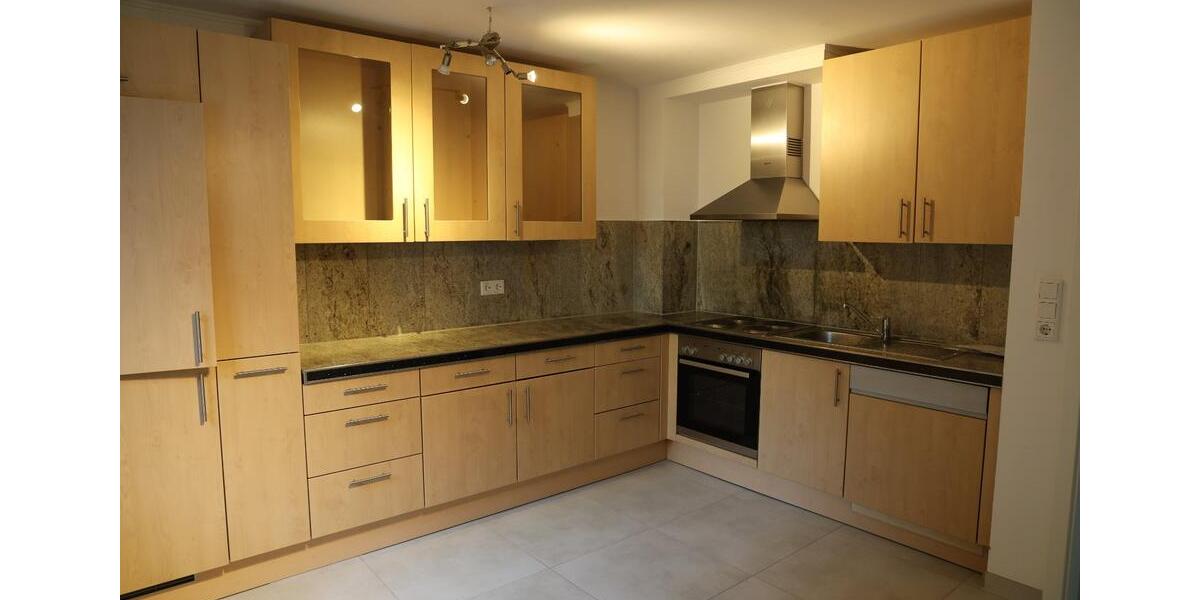 Doppelhaushälfte Nürnberg Falkenheim - 5 Zimmer, 100 m&sup2;, 1.400&euro; | Angebot:24820201