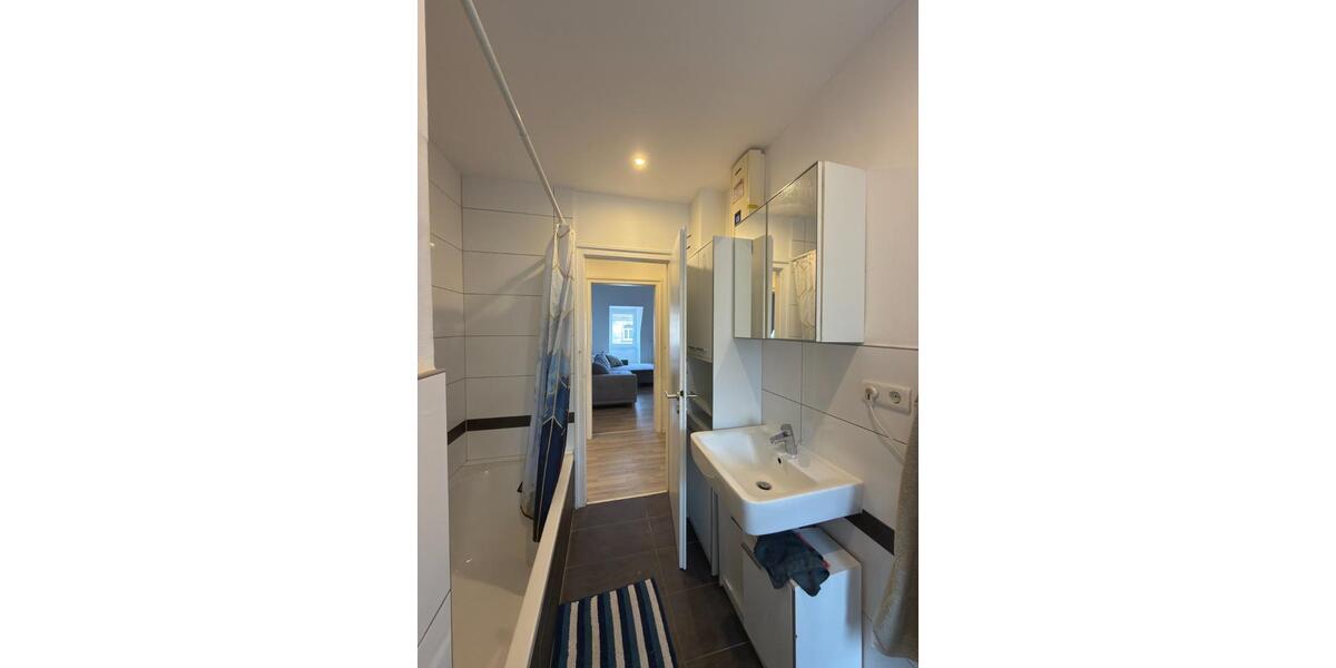 Dachgeschoßwohnung Nürnberg Gibitzenhof - 2 Zimmer, 76 m&sup2;, 700&euro; | Angebot:25942826