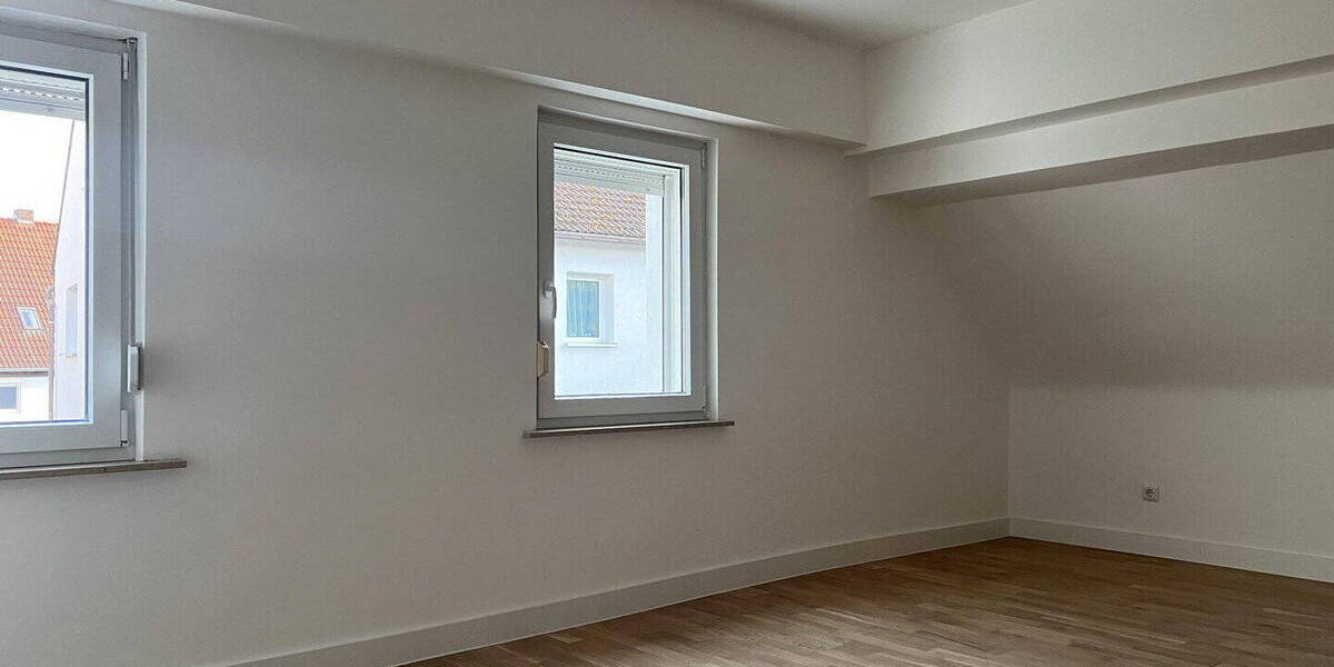 Mehrfamilienhaus, Wohnhaus Ammerndorf - 6 Zimmer, 200 m&sup2;, 499.000&euro; | Angebot:25969550