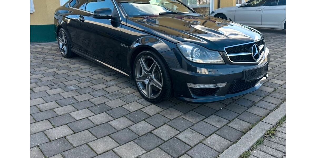 Mercedes-Benz C 63 AMG 115.000 km 39.000 &euro; Zirndorf 90513