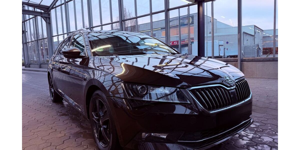 Skoda Superb 129.500 km 15.000 &euro; Zirndorf 90513