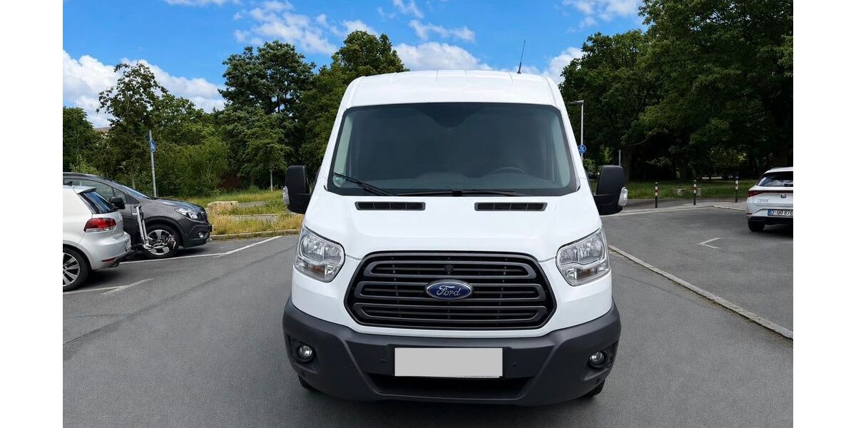 Ford Transit 210.000 km 8.900 &euro; Fürth 90766